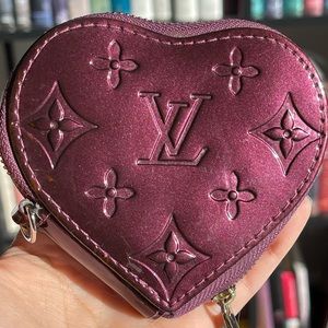 Louis Vuitton coin heart purse pouch holder